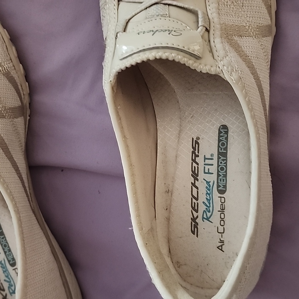 Sketchers Memoey Foam Size 7